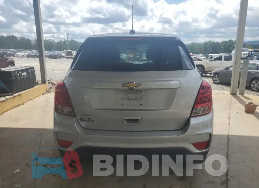 KL7CJKSM1NB545171 Photo# 6