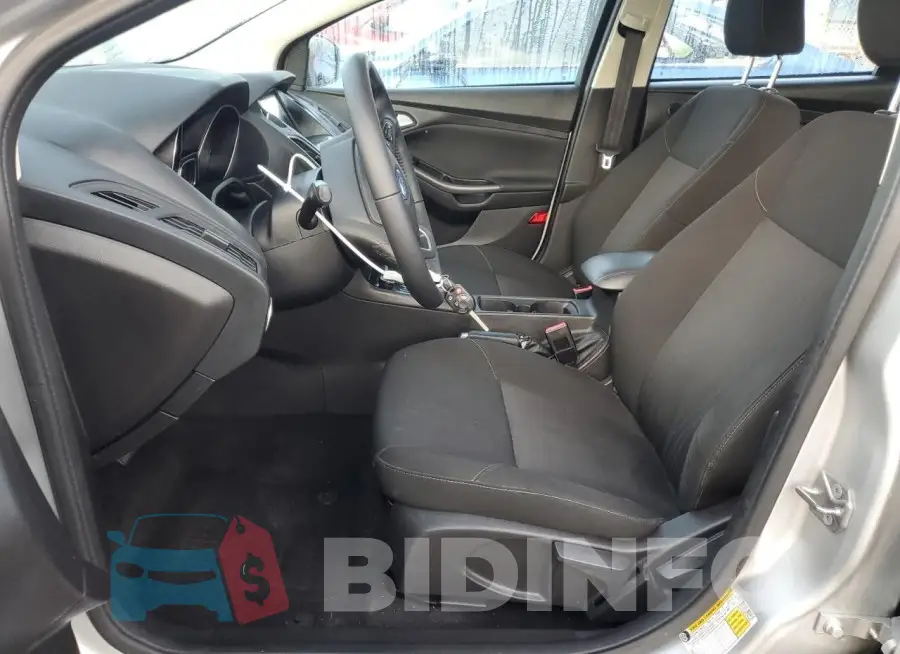 1FADP3H24HL295222 Photo# 7
