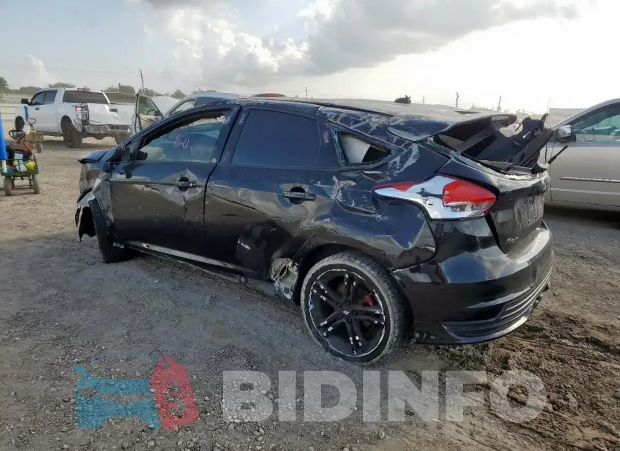 1FADP3L98GL262565 Photo# 2
