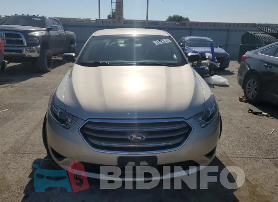 1FAHP2D89JG105645 Photo# 5
