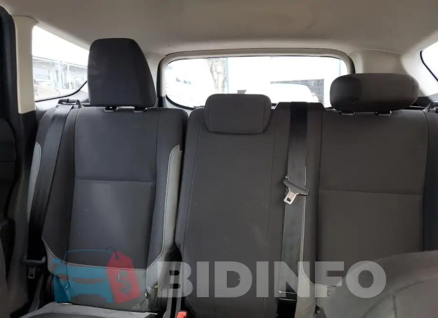 1FMCU0F71GUA10945 Photo# 10