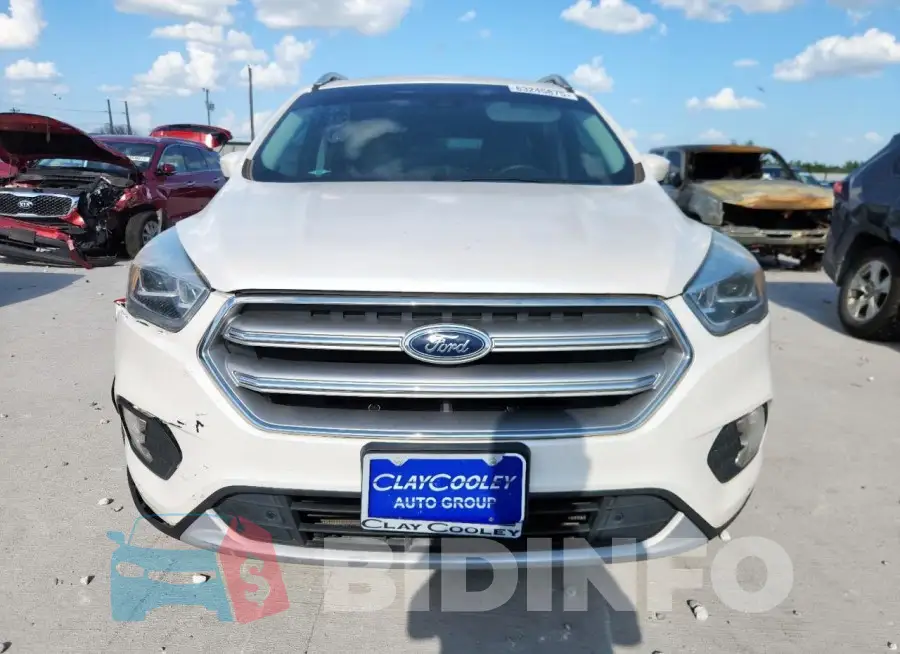 1FMCU9J97HUE94487 Photo# 5