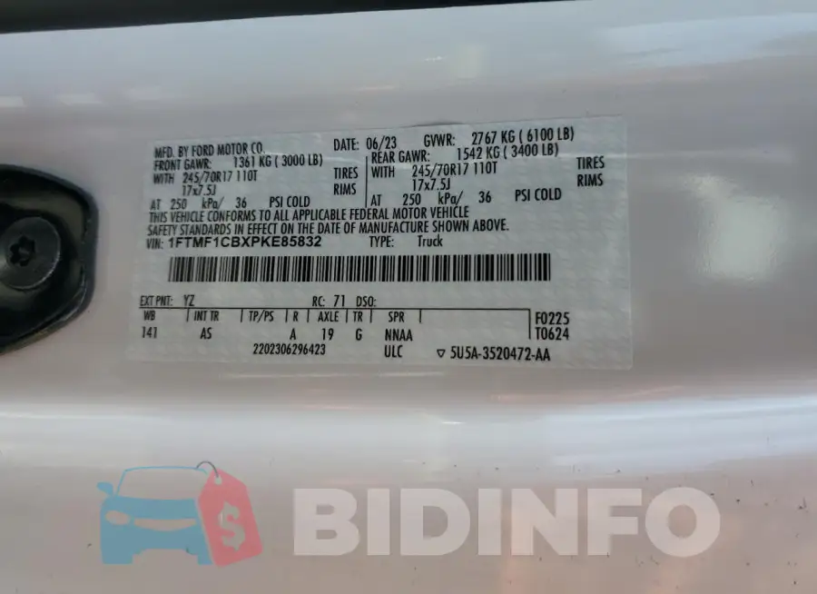 1FTMF1CBXPKE85832 Photo# 12