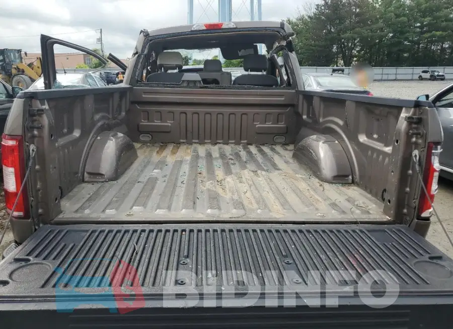 1FTMF1E54JKD77172 Photo# 10
