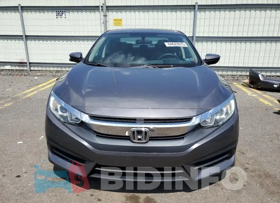 19XFC2F73GE211809 Photo# 5
