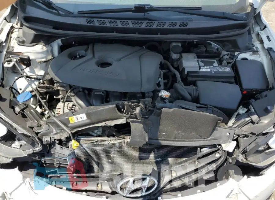 5NPDH4AE9GH671885 Photo# 11
