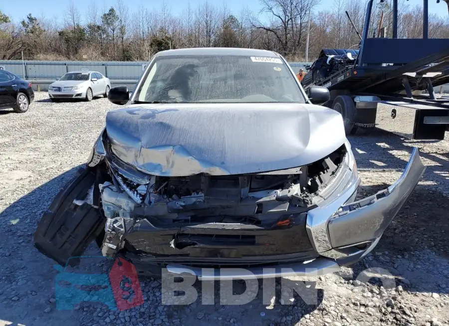 JA4AD2A32JZ052489 Photo# 5