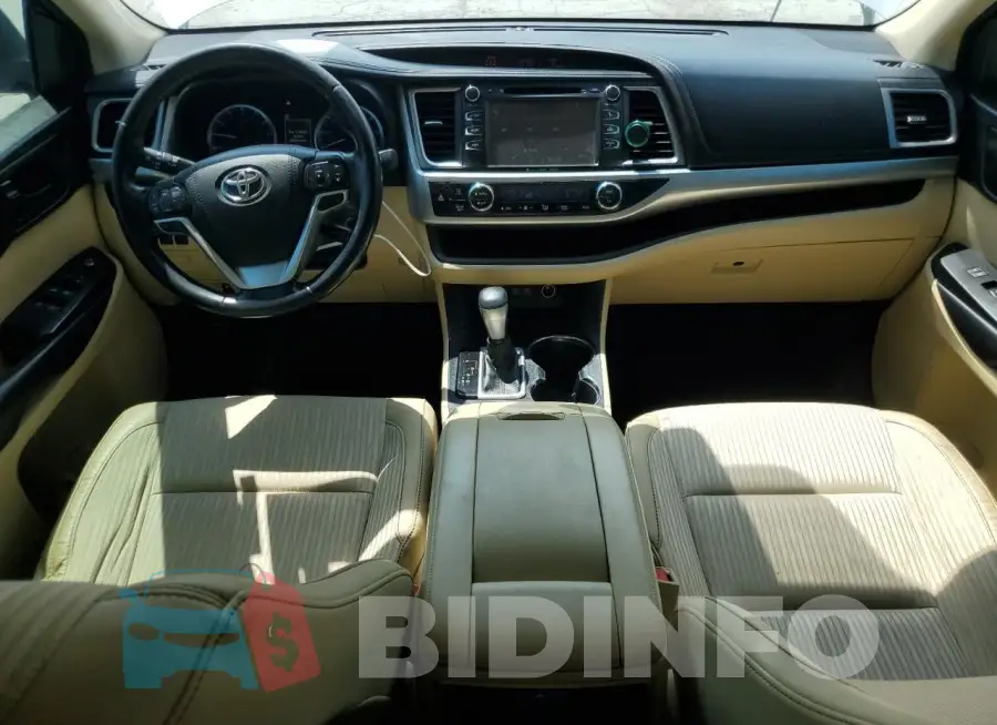 5TDBZRFH0JS847583 Photo# 8
