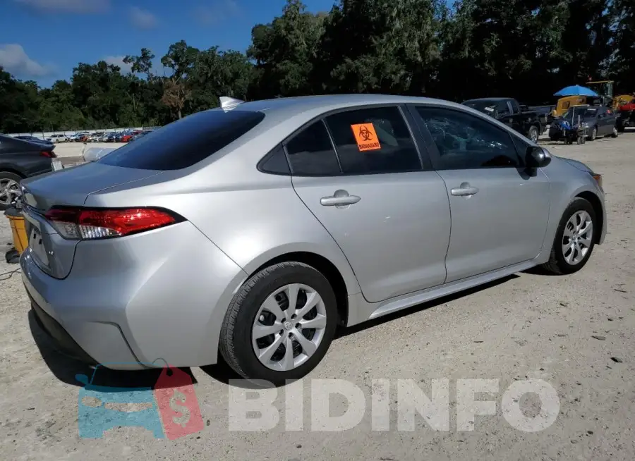 5YFB4MDE9RP207693 Photo# 3