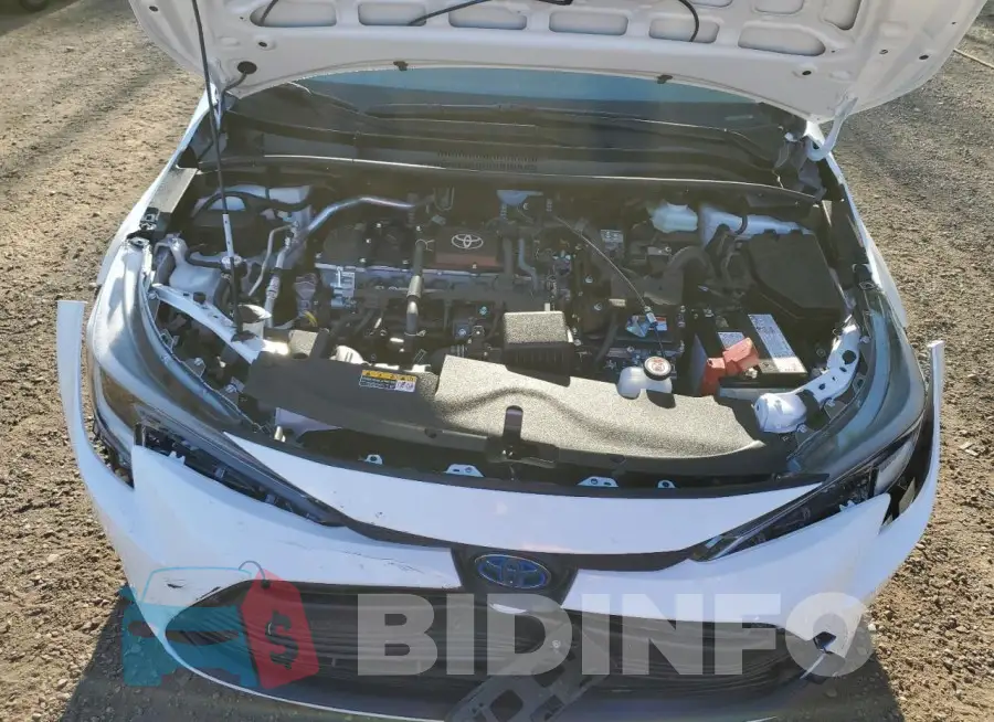 JTDBCMFE1S3099746 Photo# 11