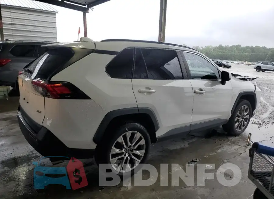 JTMC1RFV8KD032398 Photo# 3