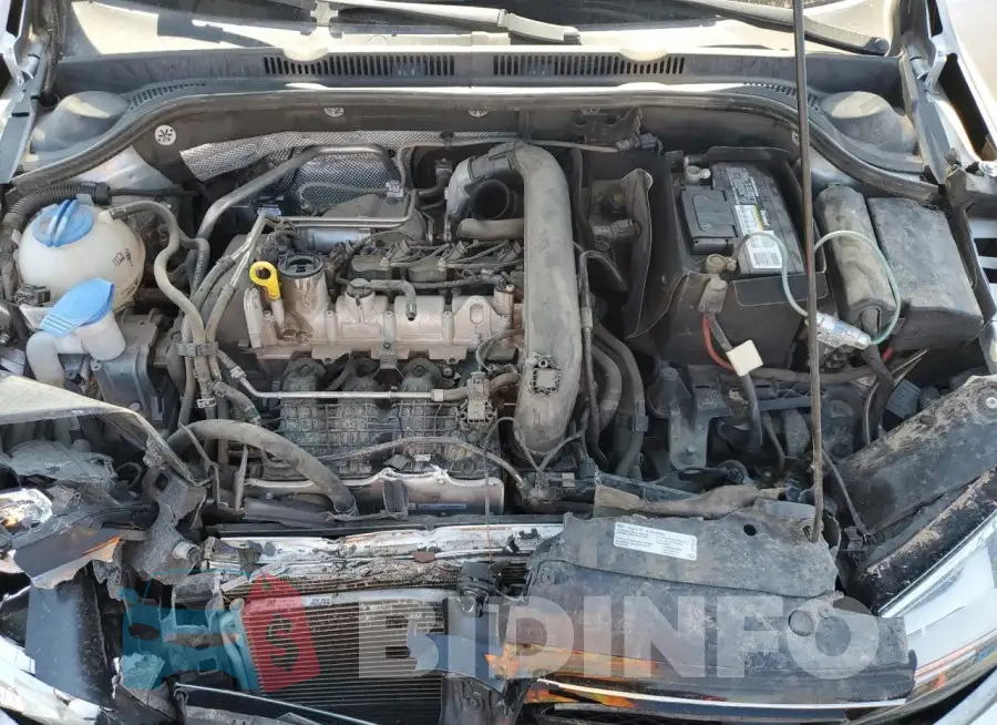 3VW167AJ2GM281001 Photo# 11