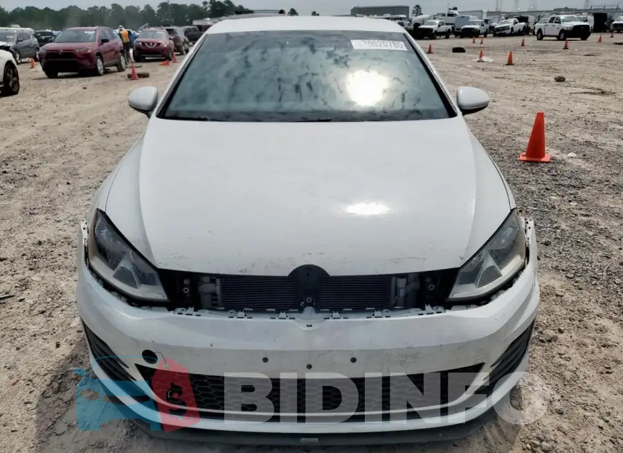 3VW5T7AU1HM051388 Photo# 5