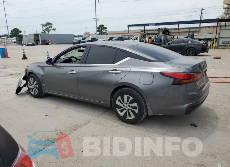 1N4BL4BV1RN406181 Photo# 2