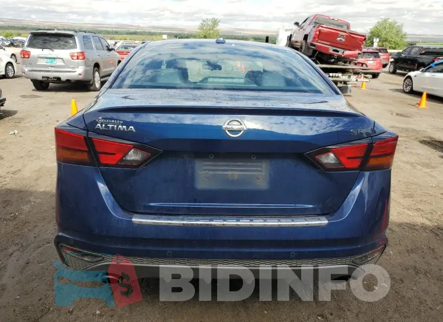 1N4BL4CV3LN314351 Photo# 6