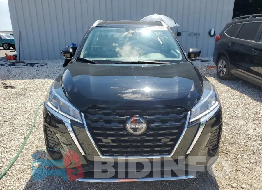 3N1CP5CV5PL567916 Photo# 5
