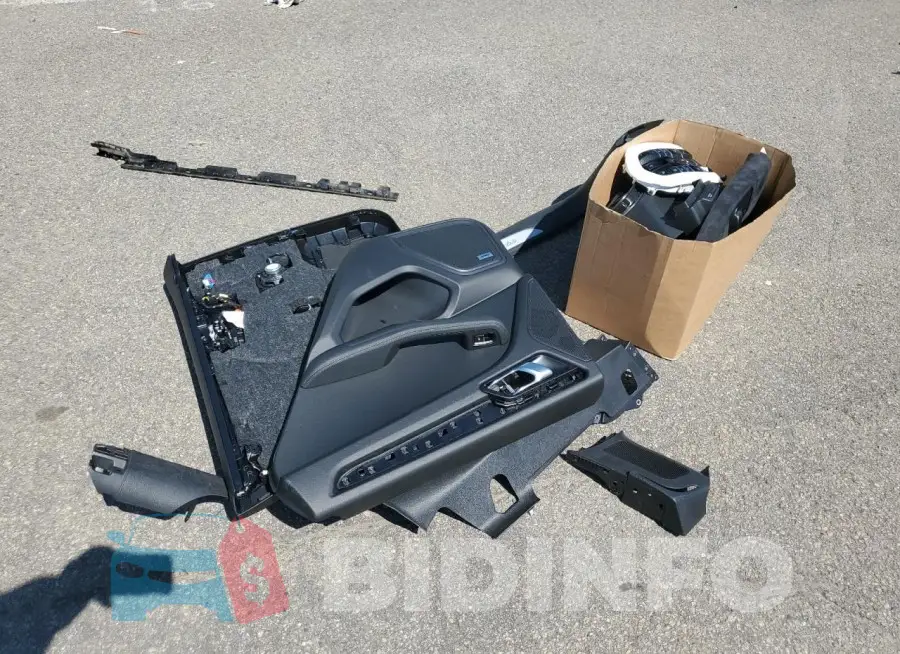 WP1AF2A50MLB60763 Photo# 13