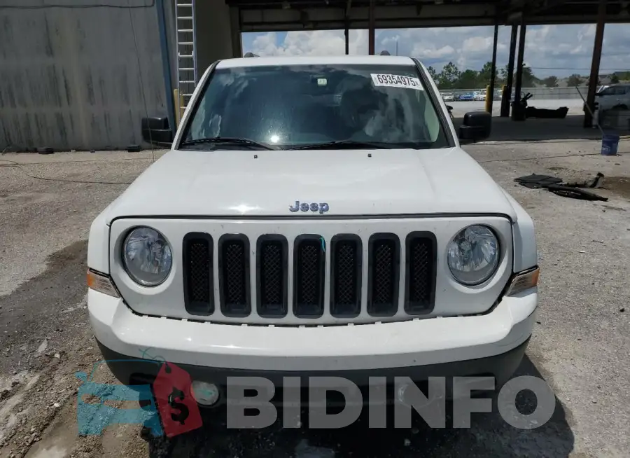 1C4NJPFA4HD158678 Photo# 5