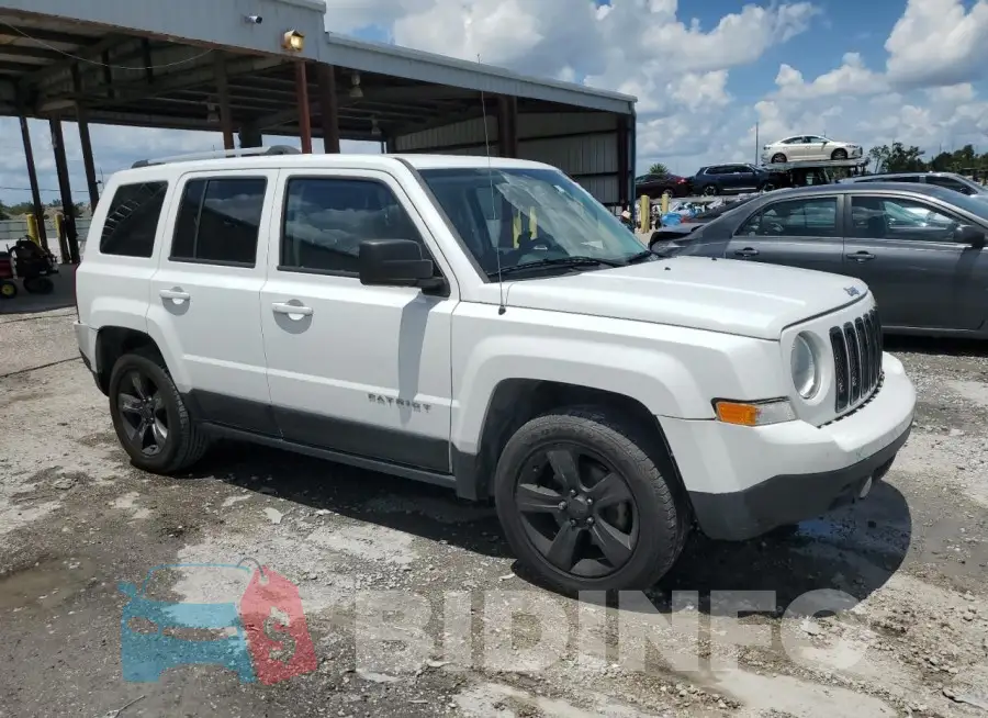 1C4NJPFA4HD158678 Photo# 4