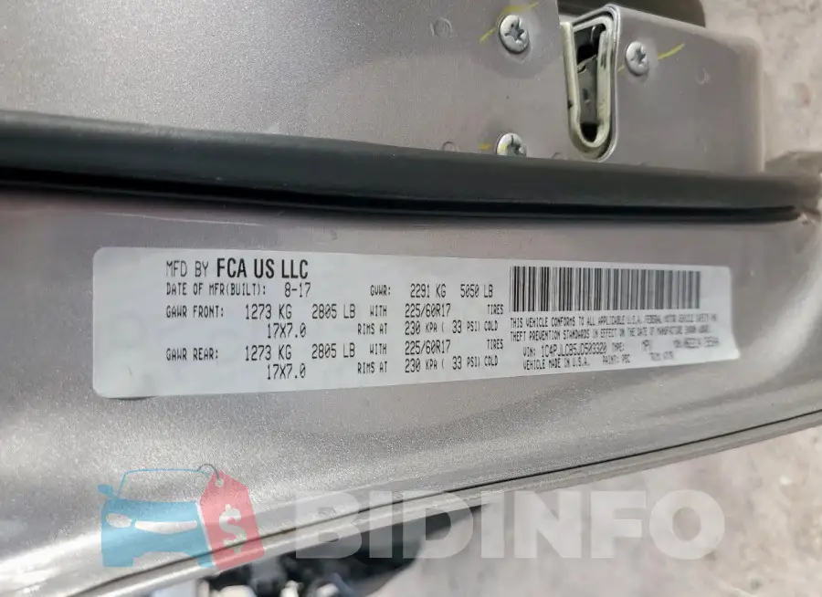 1C4PJLCB5JD503320 Photo# 13