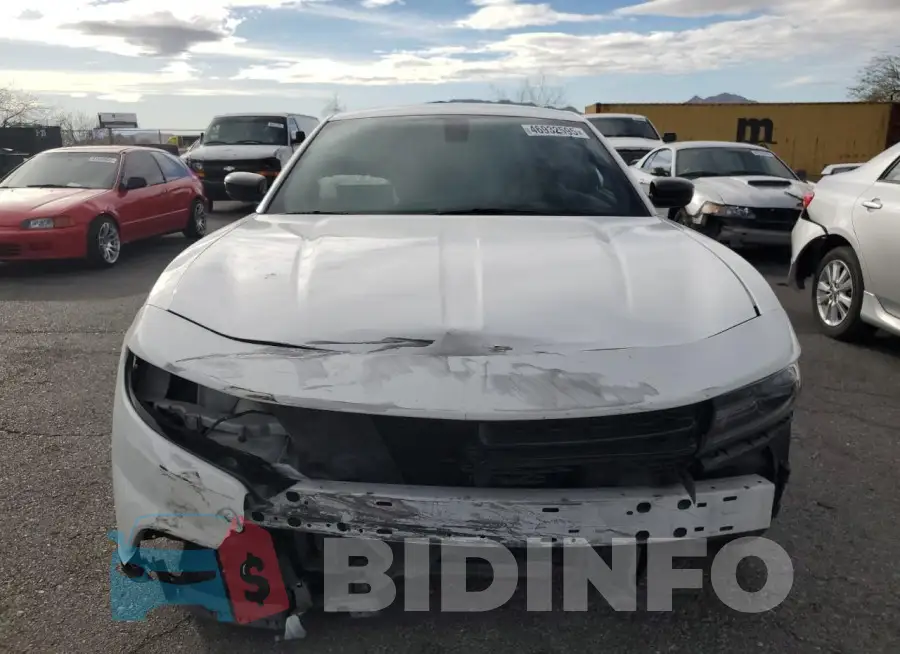 2C3CDXHG6HH612355 Photo# 5