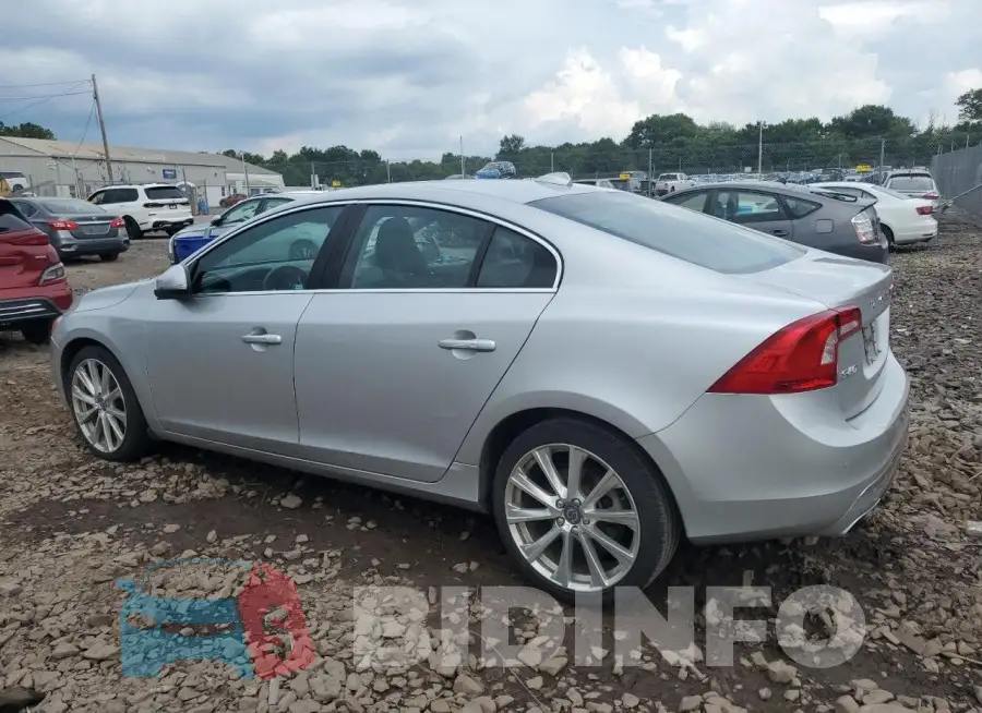 LYV402HM9HB147582 Photo# 2