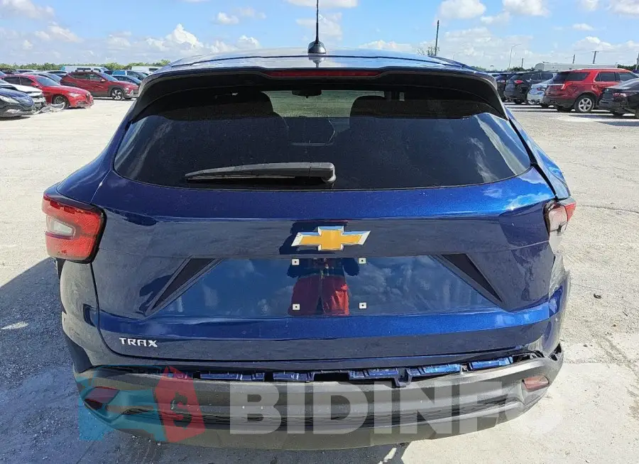KL77LFE22RC133967 Photo# 6