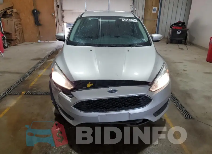 1FADP3F20GL261585 Photo# 5