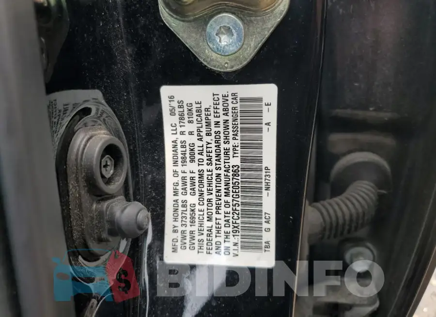19XFC2F57GE057863 Photo# 12