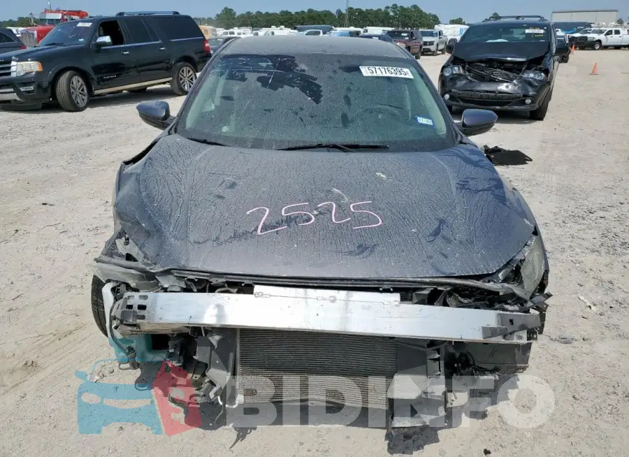 19XFC2F64KE010985 Photo# 5
