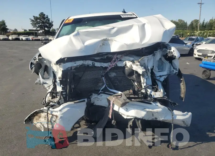 3GTU9CED5MG276096 Photo# 5