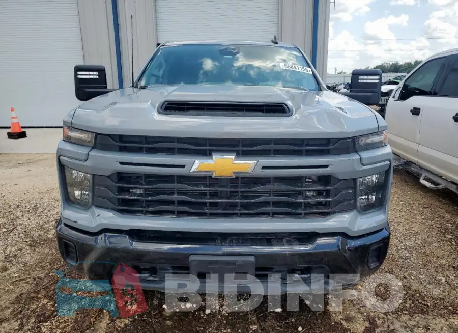2GC4YMEYXR1158749 Photo# 5