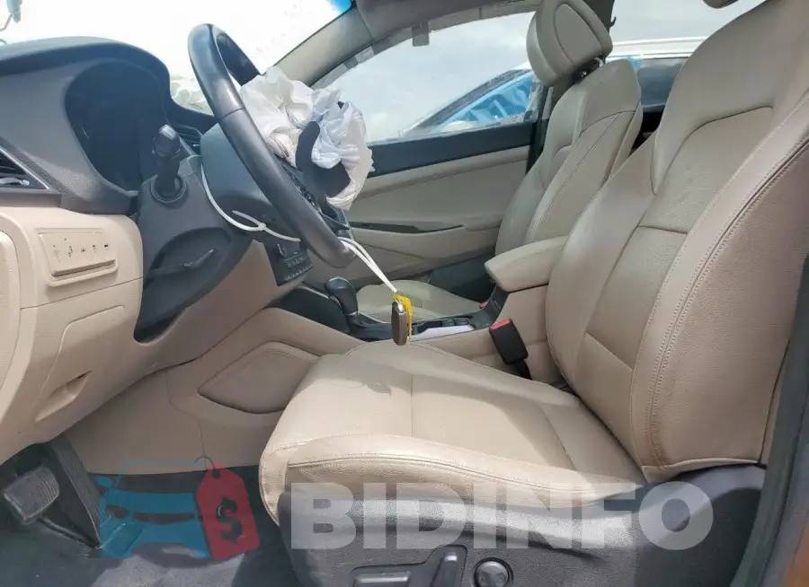 KM8J33A29GU055509 Photo# 7