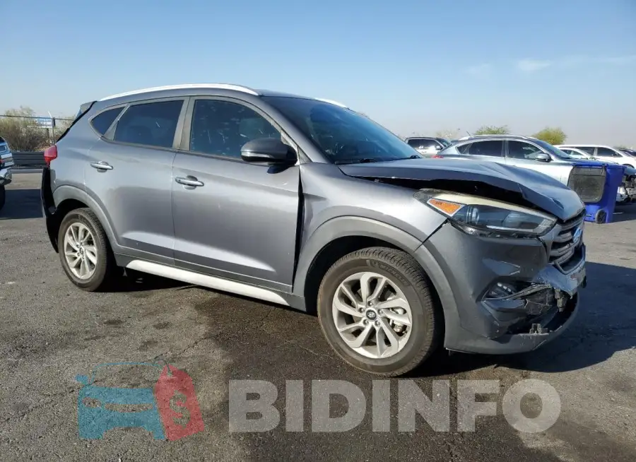 KM8J33A43JU824871 Photo# 4
