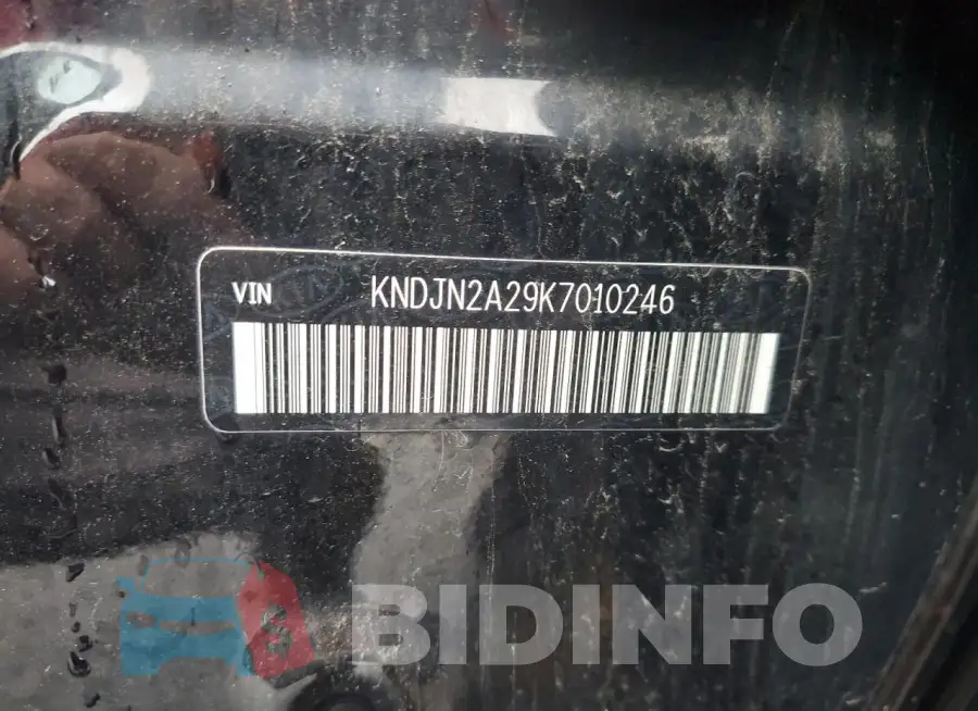 KNDJN2A29K7010246 Photo# 13