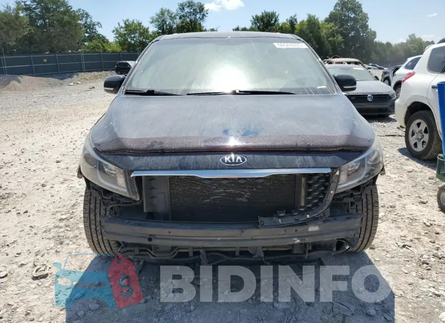 KNDMB5C1XH6338933 Photo# 5