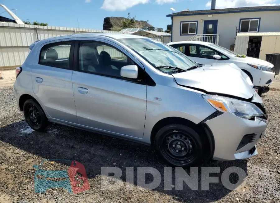 ML32AUHJ7RH027451 Photo# 4