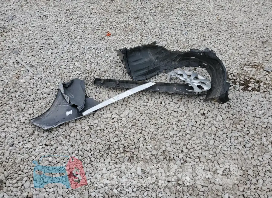 5YFEPMAE2MP165157 Photo# 12