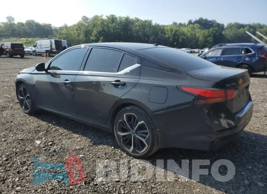 1N4BL4CV6PN300692 Photo# 2