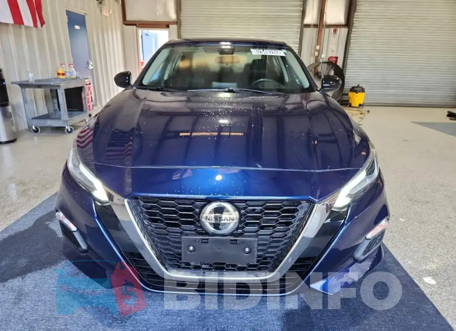 1N4BL4CV9LC173152 Photo# 5