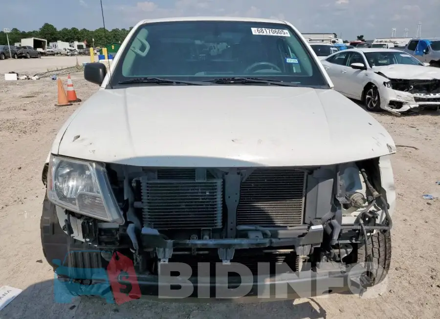 1N6BD0CT5HN750167 Photo# 5