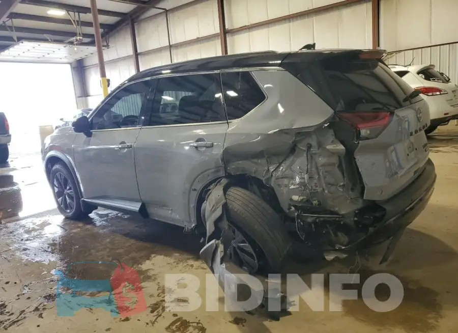 JN8BT3BB8PW184180 Photo# 2