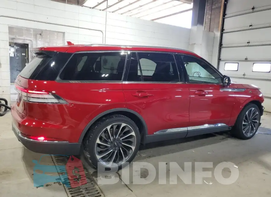 5LM5J7XC9LGL32342 Photo# 3