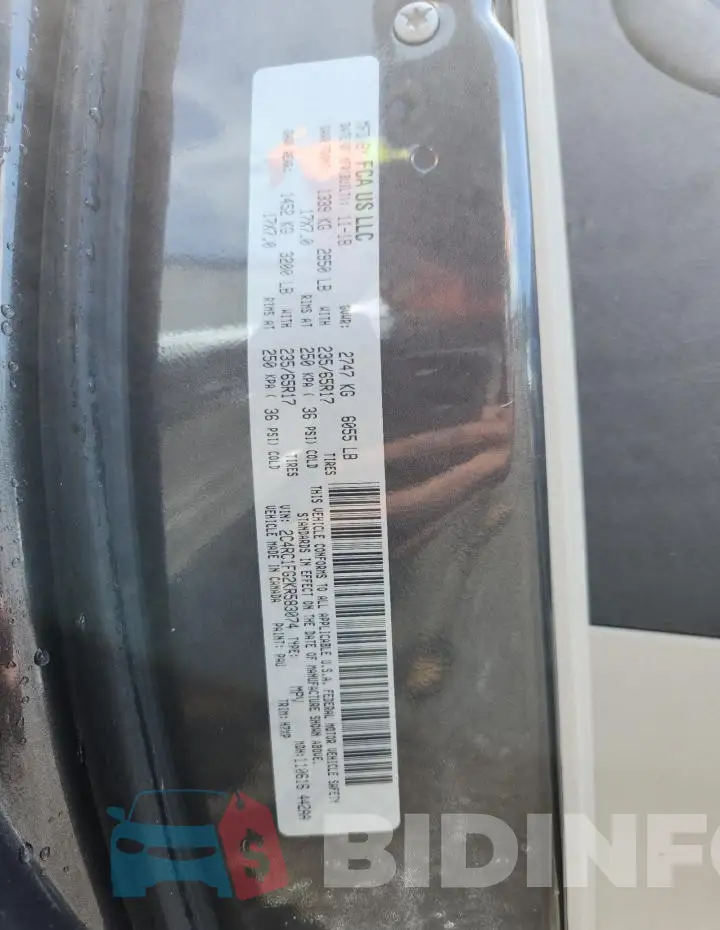 2C4RC1FG2KR583074 Photo# 13