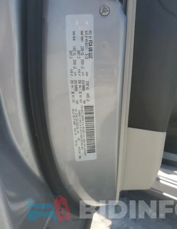 2C4RC1GG7JR252164 Photo# 14