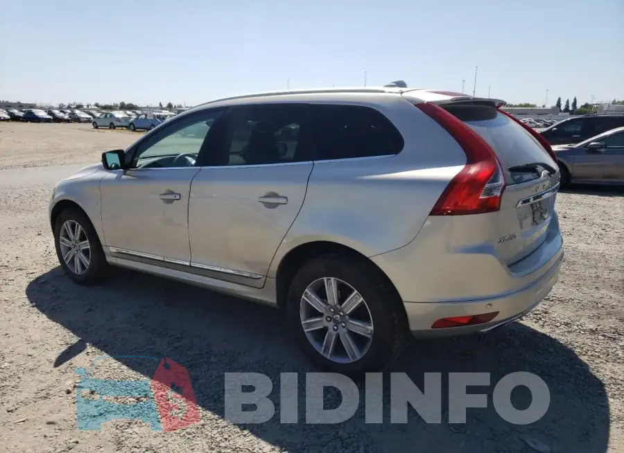 YV440MDU9H2015518 Photo# 2