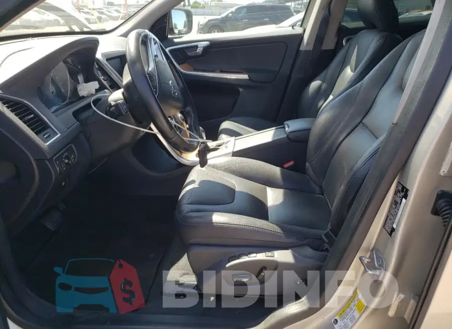 YV440MDU9H2015518 Photo# 7