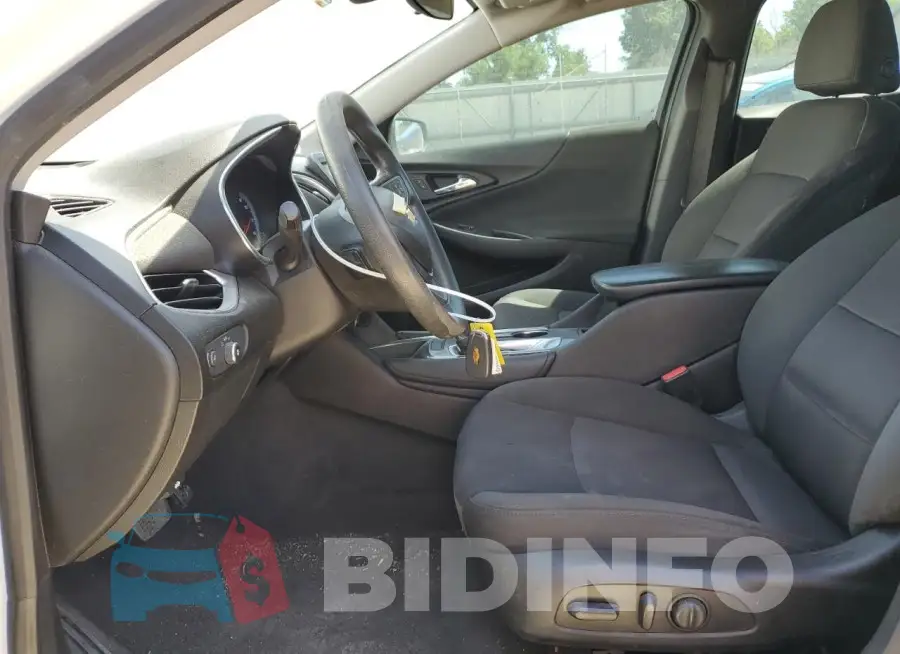 1G1ZD5ST5JF133618 Photo# 7
