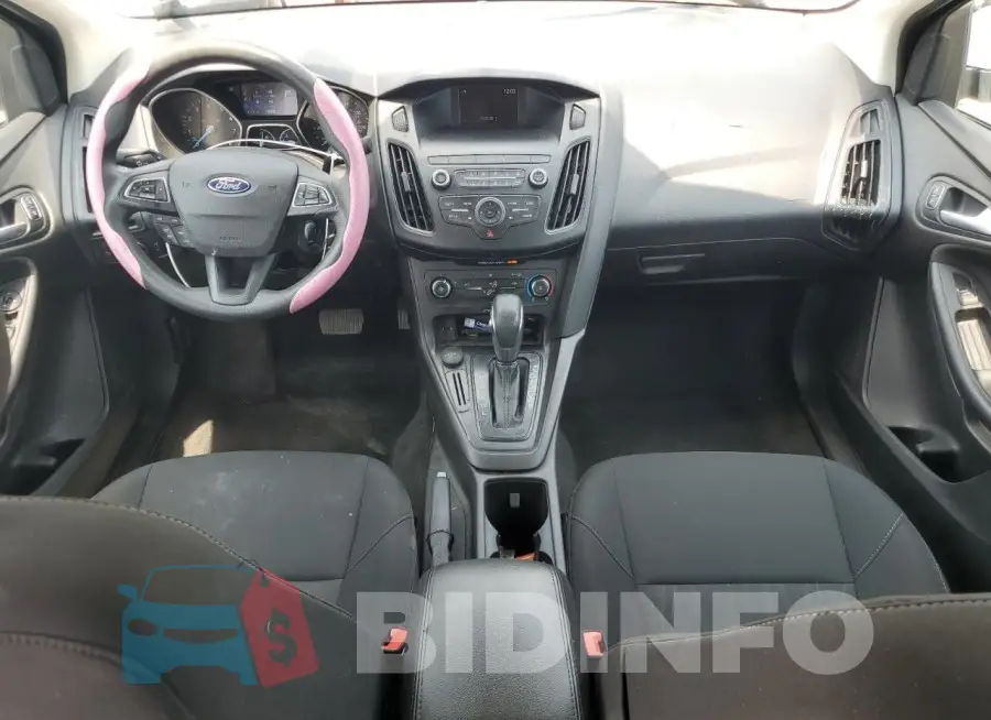 1FADP3F2XJL245711 Photo# 8