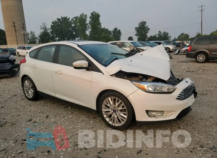 1FADP3N24HL341264 Photo# 4
